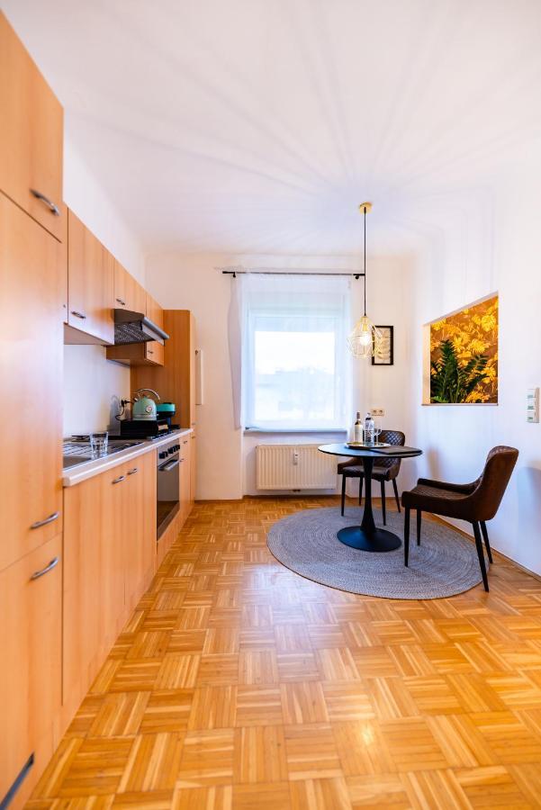 Modernes Appartement Graz Exterior foto
